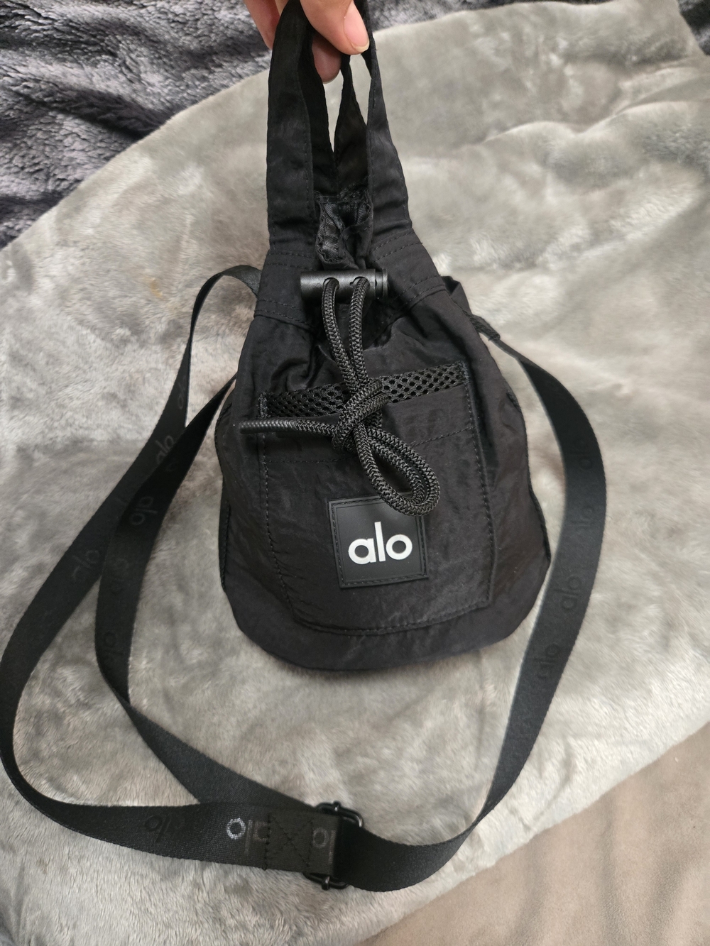 Alo Black Drawstring Crossbody Bag - Sleek Everyday Carry